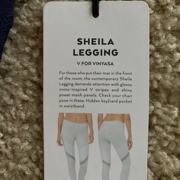 ALO Navy Blue Sheila Vinyasa Leggings Sz XS & M - Picture 3 of 8